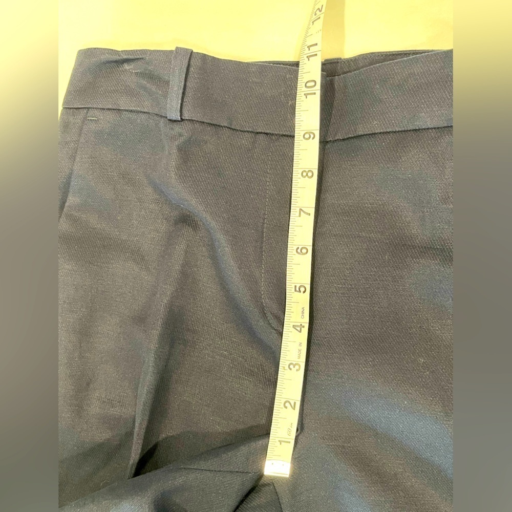 LOFT | Women’s Linen Blend Wide Leg Crop Pants | Navy | 6 - Picture 4 of 9